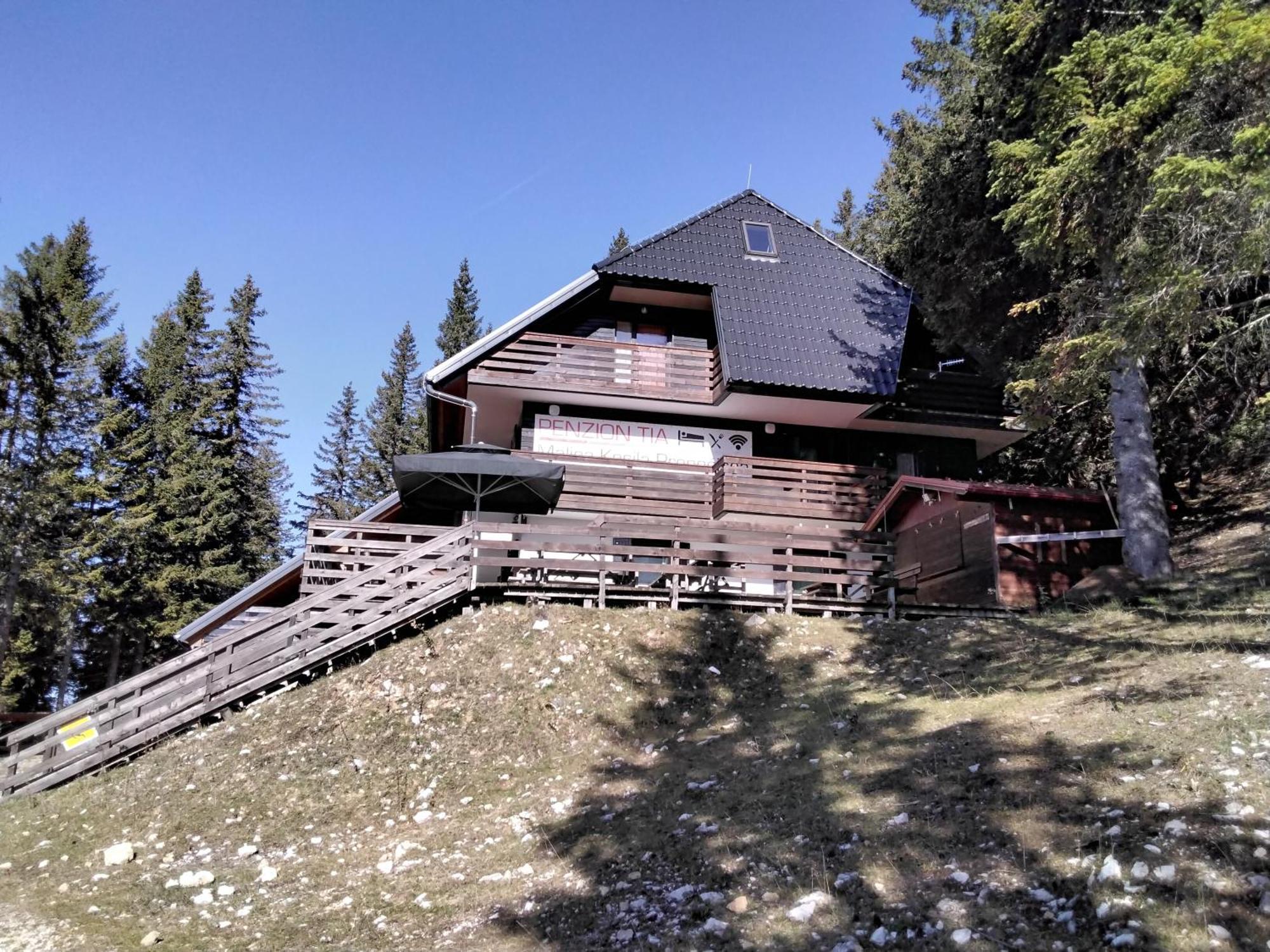 Accommodation&Restaurant Tia Cerklje na Gorenjskem Esterno foto